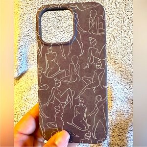 Velvet Caviar iPhone 14 Pro Max Case EUC